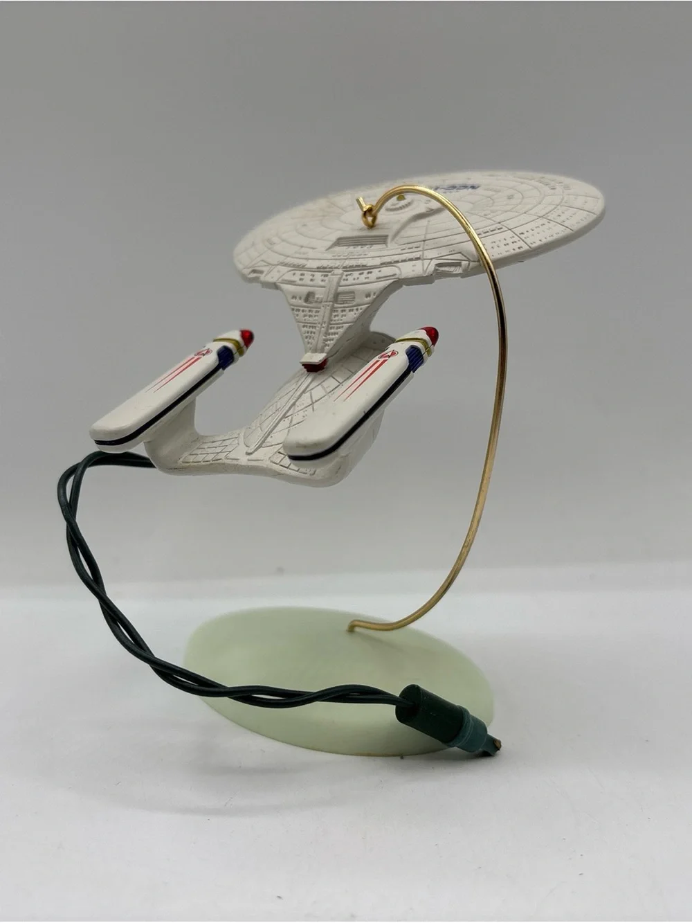 Hallmark Keepsake Ornament‎ 1993 Star Trek The Next Generation U.S.S. Enterprise